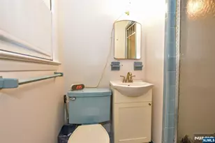 11 Kenyon Ct, Norwood, NJ 07648 - Photo 19