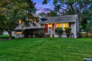 11 Kenyon Ct, Norwood, NJ 07648 - Photo 1