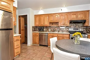 11 Kenyon Ct, Norwood, NJ 07648 - Photo 13