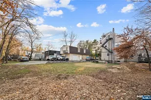 194 Saddle River Rd, Saddle Brook Township, NJ 07663 - Photo 5