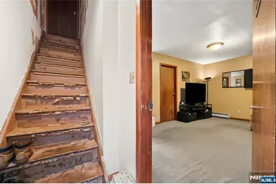 194 Saddle River Road, Saddle Brook Township, NJ 07663 - Photo 33