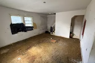 87 Westervelt Pl, Teaneck Township, NJ 07666 - Photo 3