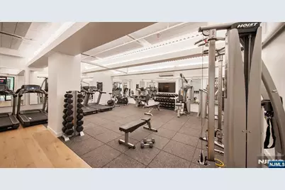 250 Gorge Road 7E #7E, Cliffside Park, NJ 07010 - Photo 3