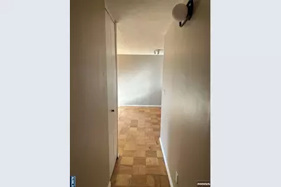 250 Gorge Road 7E #7E, Cliffside Park, NJ 07010 - Photo 7