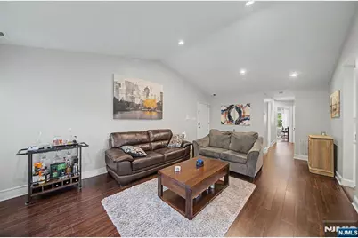 3 Juniper Court 125 #125, Clifton, NJ 07014 - Photo 3