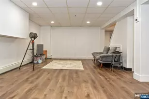388 Carriage Ln, Wyckoff Township, NJ 07481 - Photo 23