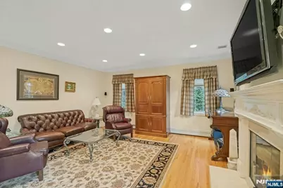 87 Linden Avenue, Emerson, NJ 07630 - Photo 17