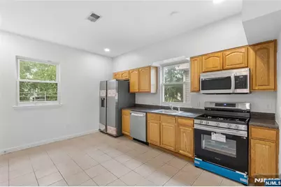 35 16th Street, East Orange, NJ 07017 - Photo 23