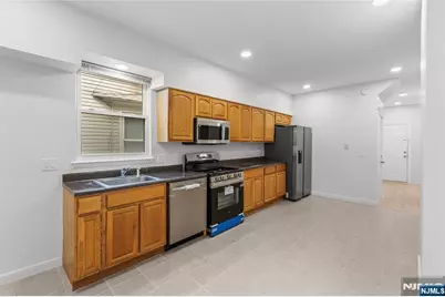 35 16th Street, East Orange, NJ 07017 - Photo 17