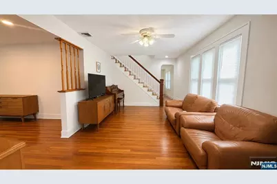19 Mattocks Place, Closter, NJ 07624 - Photo 3