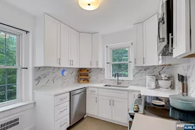 217 Prospect Avenue 5-2A #5-2A, Cranford Township, NJ 07016 - Photo 7