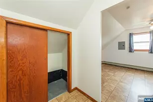 343 E Brinkerhoff Ave 2, Palisades Park, NJ 07650 - Photo 11