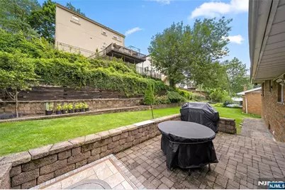 55 Birch Street, Englewood Cliffs, NJ 07632 - Photo 27