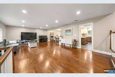55 Birch Street, Englewood Cliffs, NJ 07632 - Photo 5