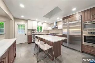 55 Birch St, Englewood Cliffs, NJ 07632 - Photo 11