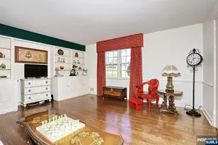 328 Ridgewood Ave, Ridgewood, NJ 07450 - Photo 19