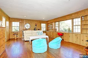 328 Ridgewood Ave, Ridgewood, NJ 07450 - Photo 25
