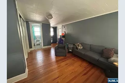 31 Bamford Avenue 1st Floor #1st floor, Hawthorne, NJ 07506 - Photo 3