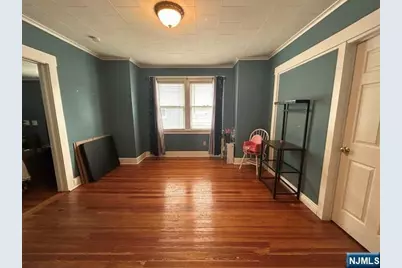 31 Bamford Avenue 1st Floor #1st floor, Hawthorne, NJ 07506 - Photo 5
