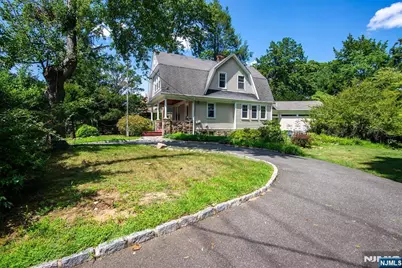 93 Ivy Lane, Englewood, NJ 07631 - Photo 3