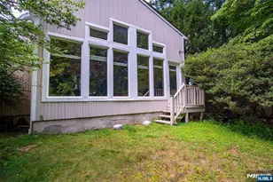 93 Ivy Ln, Englewood, NJ 07631 - Photo 25
