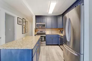 250 Gorge 21B, Cliffside Park, NJ 07010 - Photo 9