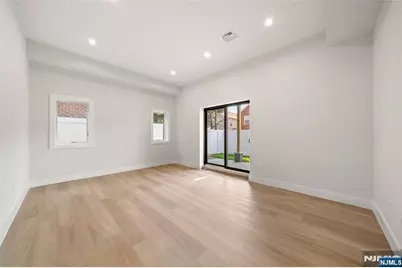 450 10th Street A #A, Fairview, NJ 07022 - Photo 27