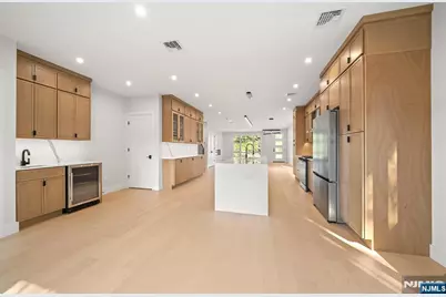 450 10th Street A #A, Fairview, NJ 07022 - Photo 9