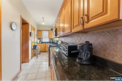 17 77th, North Bergen, NJ 07047 - Photo 15