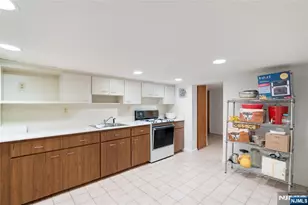 81 Old Tappan Rd, Old Tappan, NJ 07675 - Photo 41