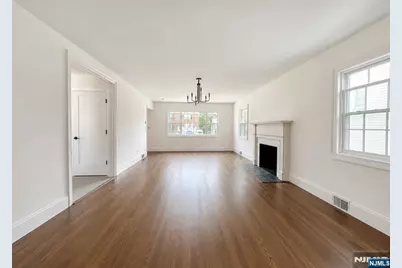 135 Washington, West Caldwell, NJ 07006 - Photo 3