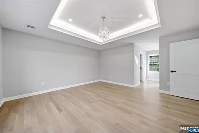 182 W Grand Avenue, Park Ridge, NJ 07656 - Photo 21