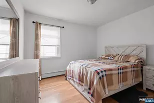 526 E 25th St, Paterson, NJ 07514 - Photo 5