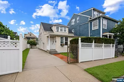 526 E 25th Street, Paterson, NJ 07514 - Photo 19