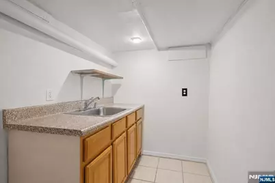 526 E 25th Street, Paterson, NJ 07514 - Photo 13