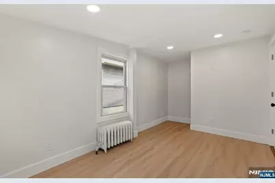 180 Cutter Avenue, Woodbridge Township, NJ 08863 - Photo 21