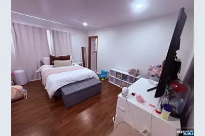 344 Valley Brook Avenue 1 #1, Lyndhurst Township, NJ 07071 - Photo 11
