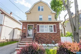 344 Valley Brook Ave 1, Lyndhurst Township, NJ 07071 - Photo 1