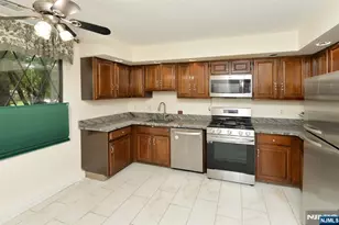 477 Piermont Ave T477, River Vale Township, NJ 07675 - Photo 13