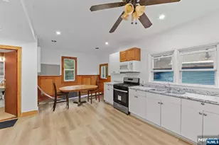 123 Washington St, East Orange, NJ 07017 - Photo 3