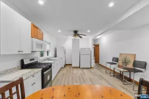 123 Washington St, East Orange, NJ 07017 - Photo 7