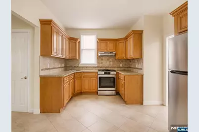 71 Honiss Street, Belleville, NJ 07109 - Photo 13