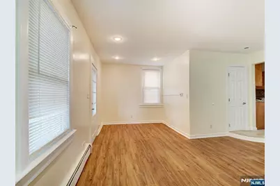 71 Honiss Street, Belleville, NJ 07109 - Photo 7
