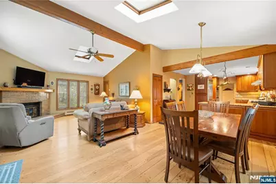 226 Whitford Avenue, Nutley, NJ 07110 - Photo 23