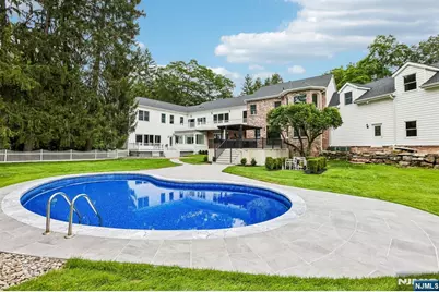 1050 Ramapo Valley Road, Mahwah, NJ 07430 - Photo 39