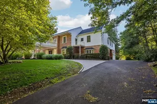 1050 Ramapo Valley Rd, Mahwah, NJ 07430 - Photo 3