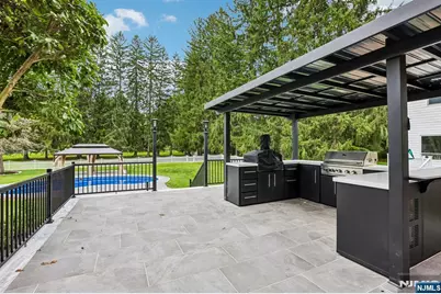 1050 Ramapo Valley Road, Mahwah, NJ 07430 - Photo 37