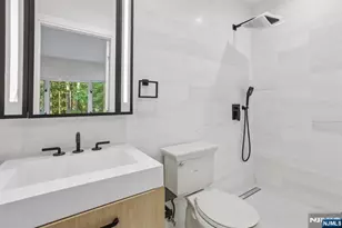 1050 Ramapo Valley Rd, Mahwah, NJ 07430 - Photo 17