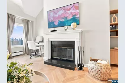 202 W Shearwater Court Ph-51 #PH-51, Jersey City, NJ 07305 - Photo 5