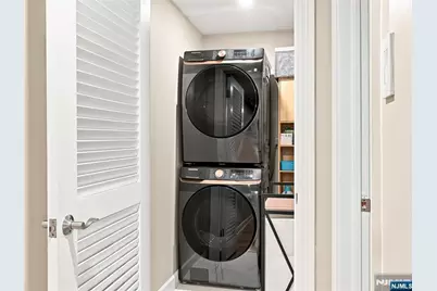 202 W Shearwater Court Ph-51 #PH-51, Jersey City, NJ 07305 - Photo 31